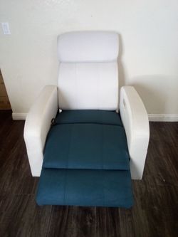Sofa new open box $40