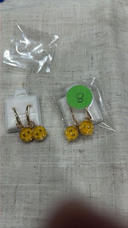 Happy face earrings