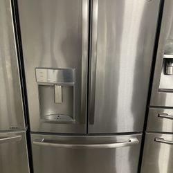 Refrigerator Works Great 👍 