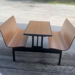 Restaurant Sitting Booths 