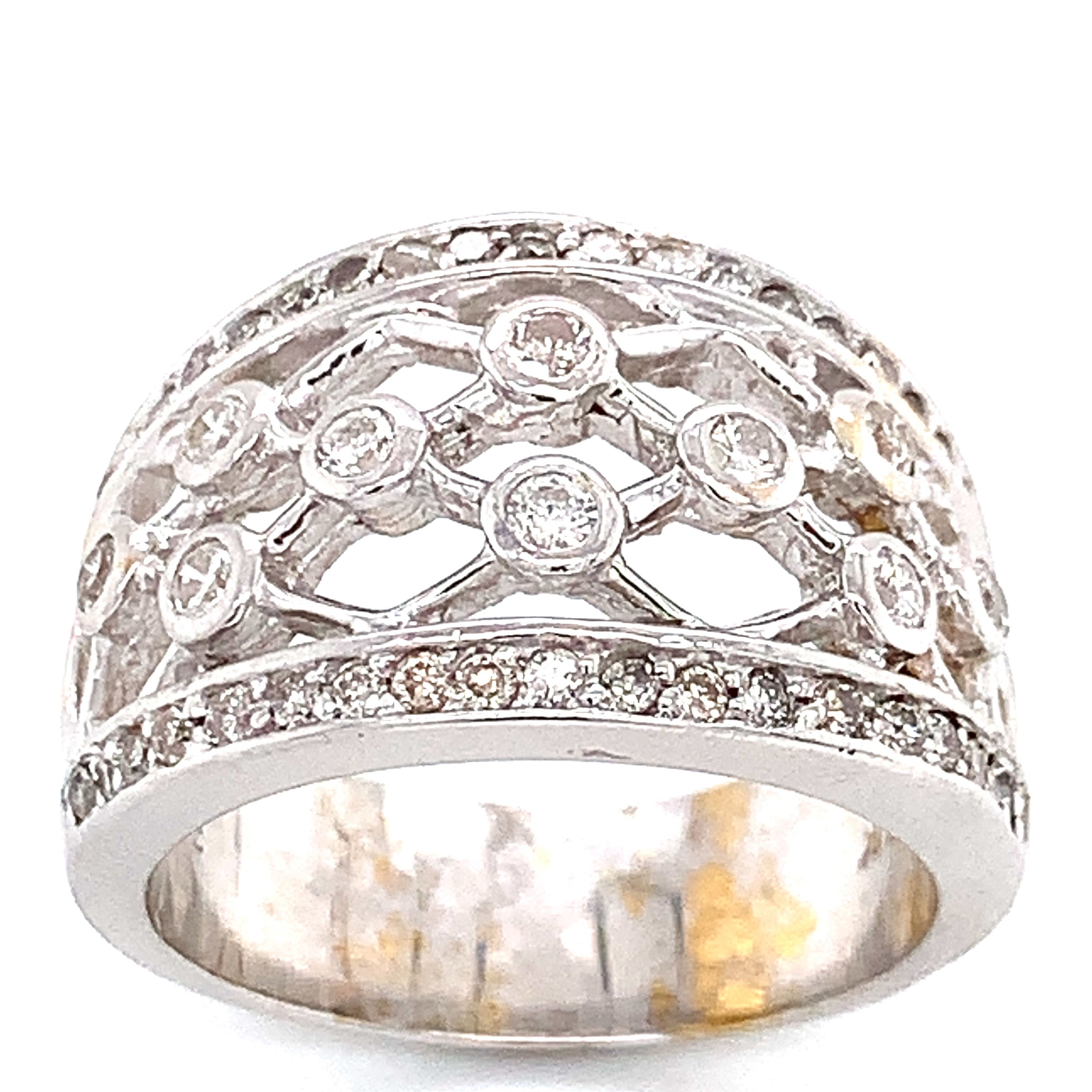 0.90 TCW Round Diamonds Cocktail Ring In Solid 14k White Gold Size 10