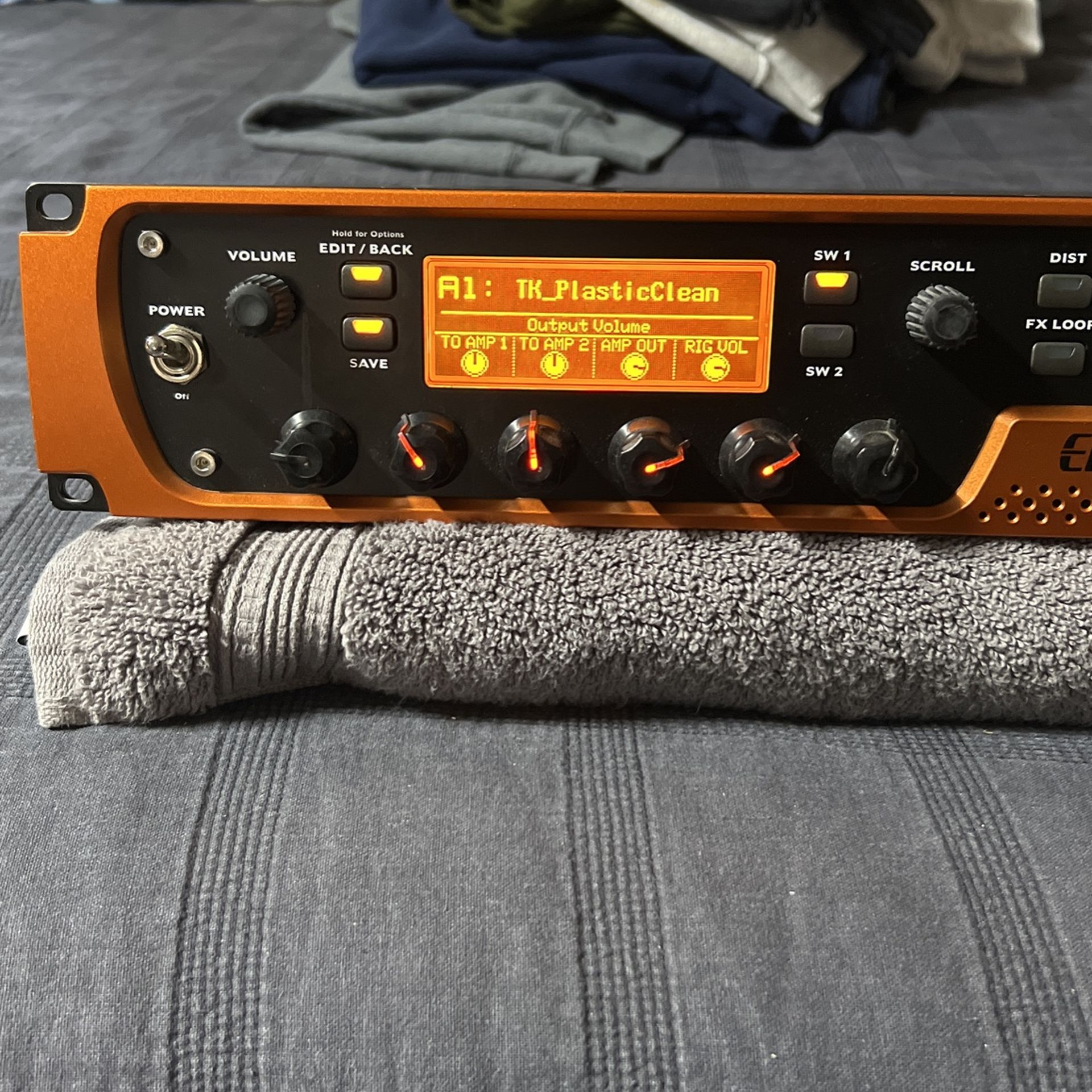 Avid Eleven Rack Guitar MultiEffects Processor and Pro Tools Interface