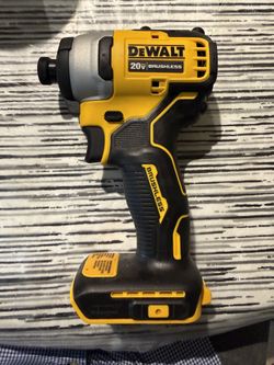 Dewalt 20v brushless atomic impact driver tool only new $85 in n Lakeland 