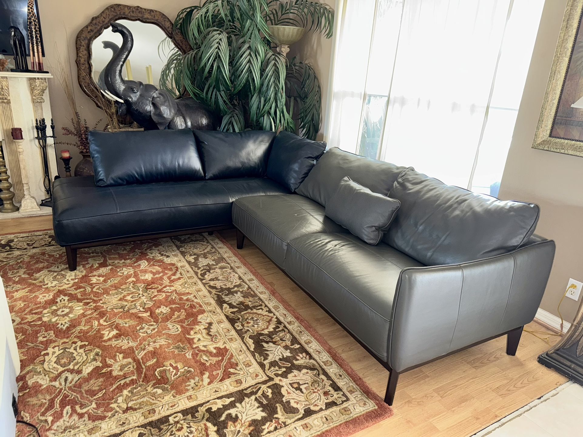 Minimalist Scandinavian Style Leather Sectional