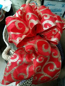 Beautiful 10 inch Bowx2...perfect for your Wreaths, will look Gorgeous on your Christmas Tree! Also on your Garland. .