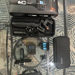 Gopro Hero 10 With Accessories 