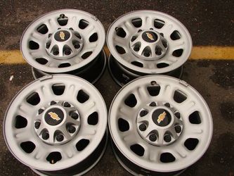 **** 18" CHEVY SILVERADO 8X180 WHEELS SET OF 4 NEW TAKEOFFS ****