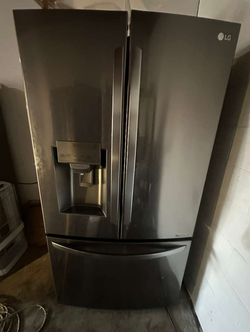 LG French Door Fridge – Black Stainless, Ice & Water