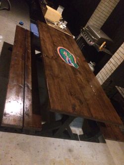 Sport logo tables