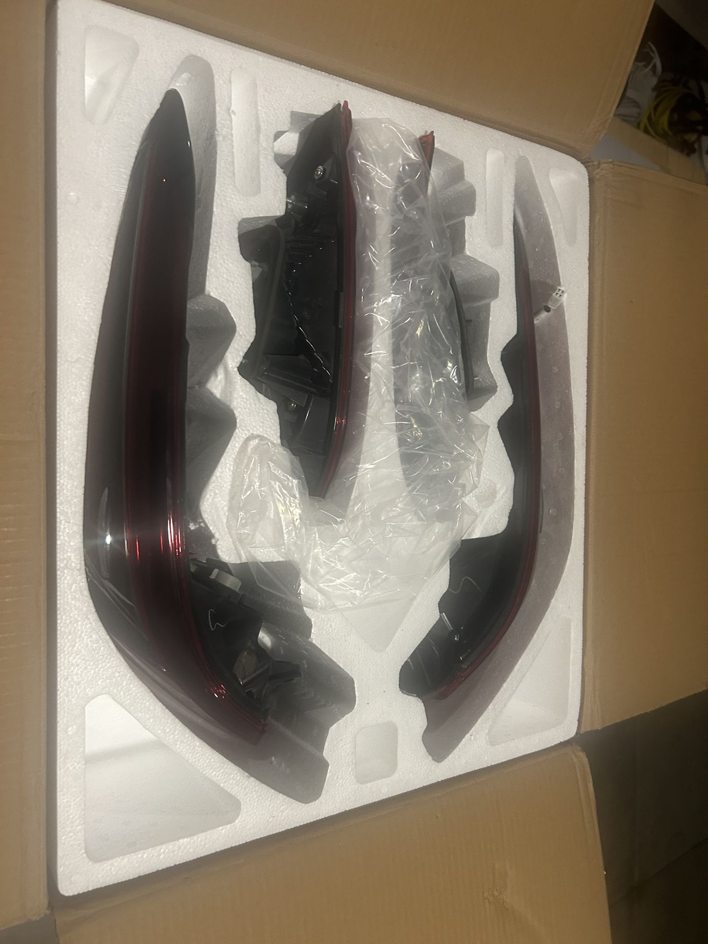 Toyota Camry 2024 Tail Lights