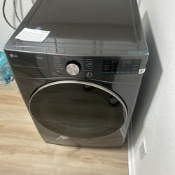 LG True Steam 7.4 - Cu Ft Dryer