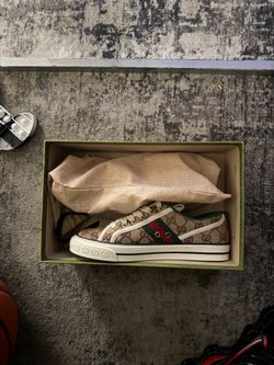 Gucci Shoes + Bag Bundle