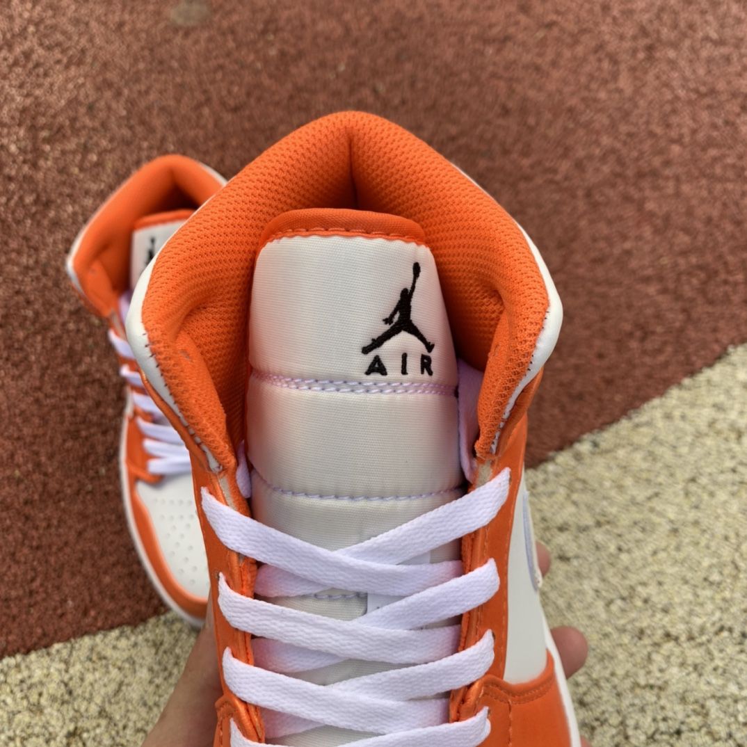 AIR JORDAN 1 MID SE 'ELECTRO ORANGE