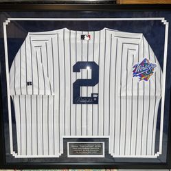 Derek Jeter. Signed Jersey. Baseball