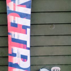 NITRO TRUE CAMBERS SNOWBOARD W/ FREE FORUM BOB ROSS BINDINGS