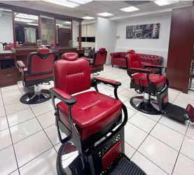 Turnkey Hinsdale Barber Shop For Sale – 8 Chairs