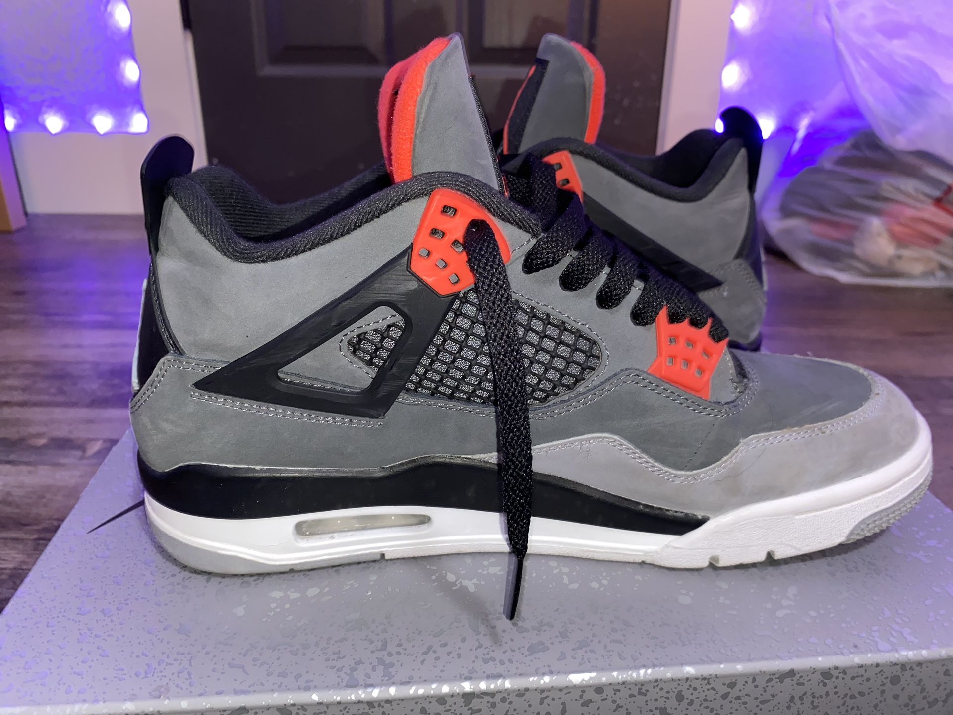 Jordan 4 Infrareds