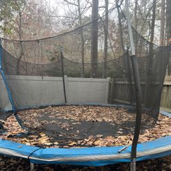 Large Trampoline With Safety Net