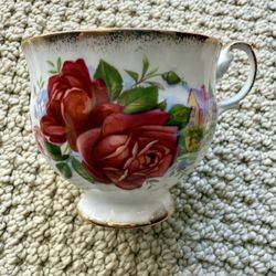 Royal Dover Fine Bone China made In England 