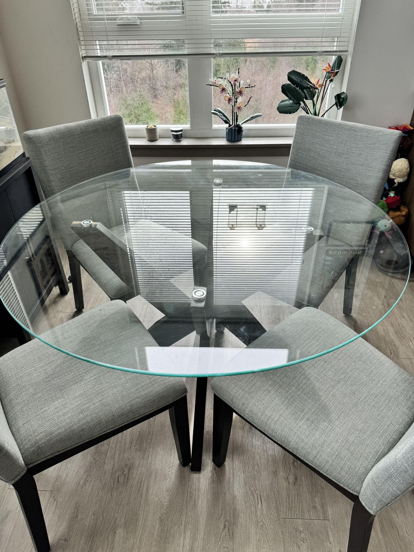 5-Piece Round Glass Table Dining Set