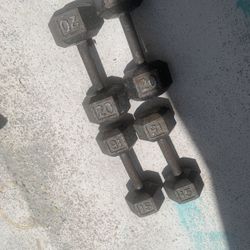 2 Sets Of Dumbells!
