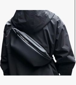 *NEW* Crossbody Waterproof Fanny Pack