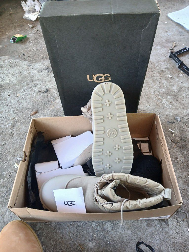 UGG Men's Boots