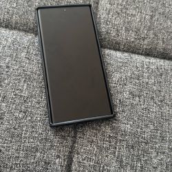 Galaxy S22 Ultra, Factory Unlocked. 