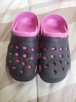 Shoes- kids size 1