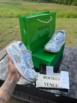 Bottega Veneta Orbit Black