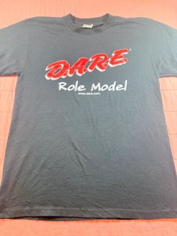 Vintage D.A.R.E. Role Model T-Shirt Fruit of the Loom Best Size Medium 1611