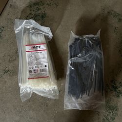 7in Black And White Zip Ties