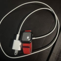 Black 40mm Apple Watch FULL WORKING CONDITION