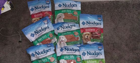 Nudges treats dog food natural