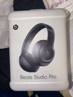 Beats Studio Pros (Black)