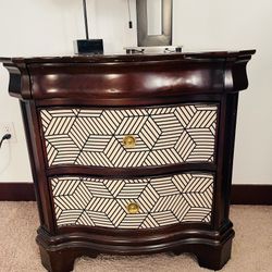 2 Nightstand Side table  in Brown