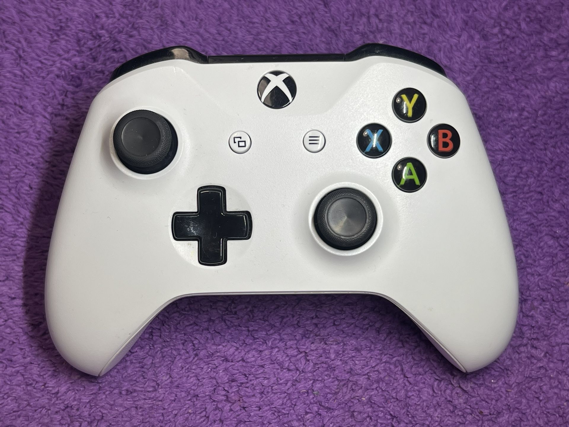 Xbox One X/S Controller