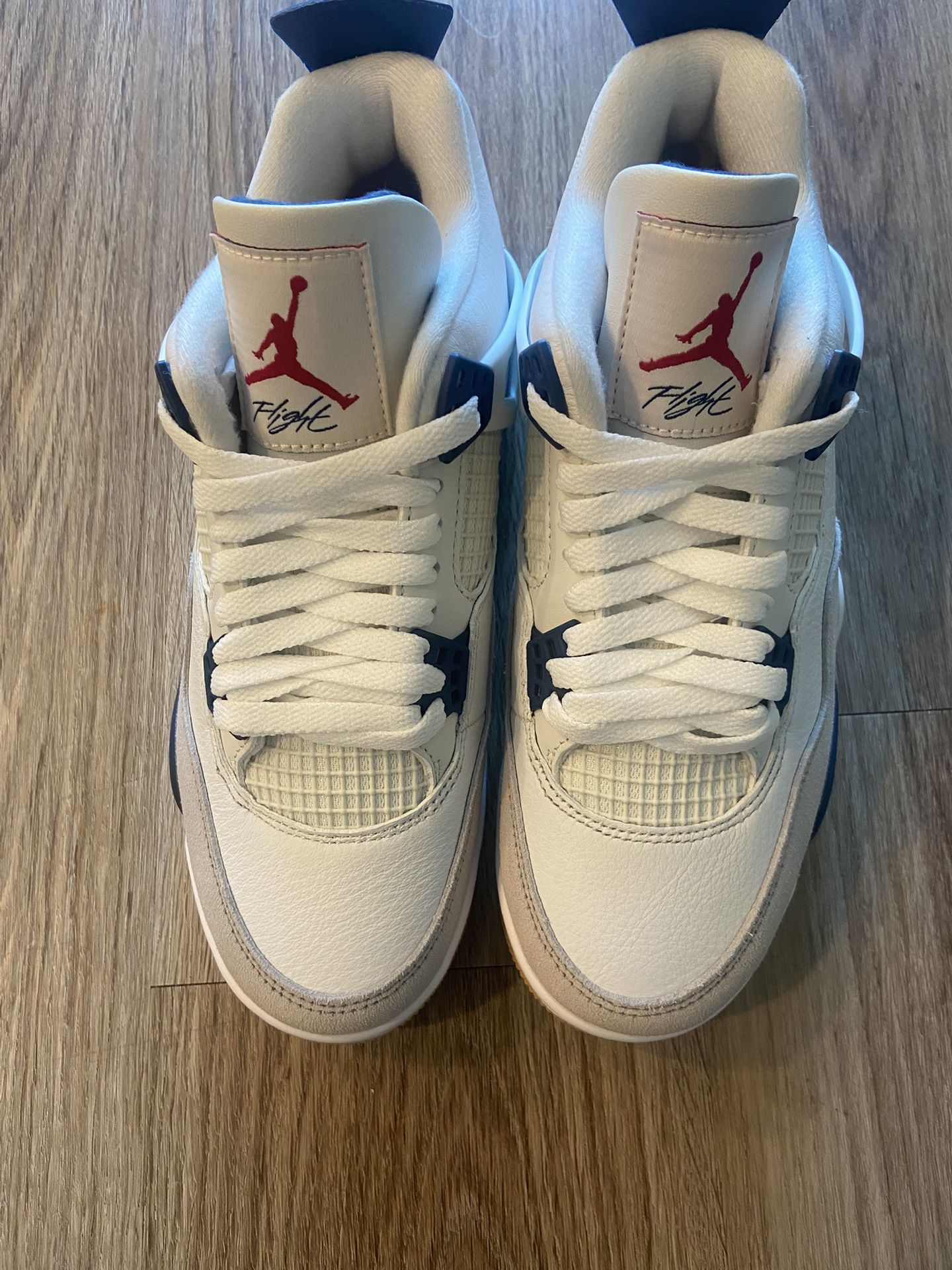 Jordan 4 SB Navy