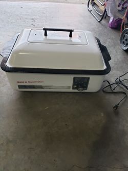 Nesco 18 Quart Roaster Oven.