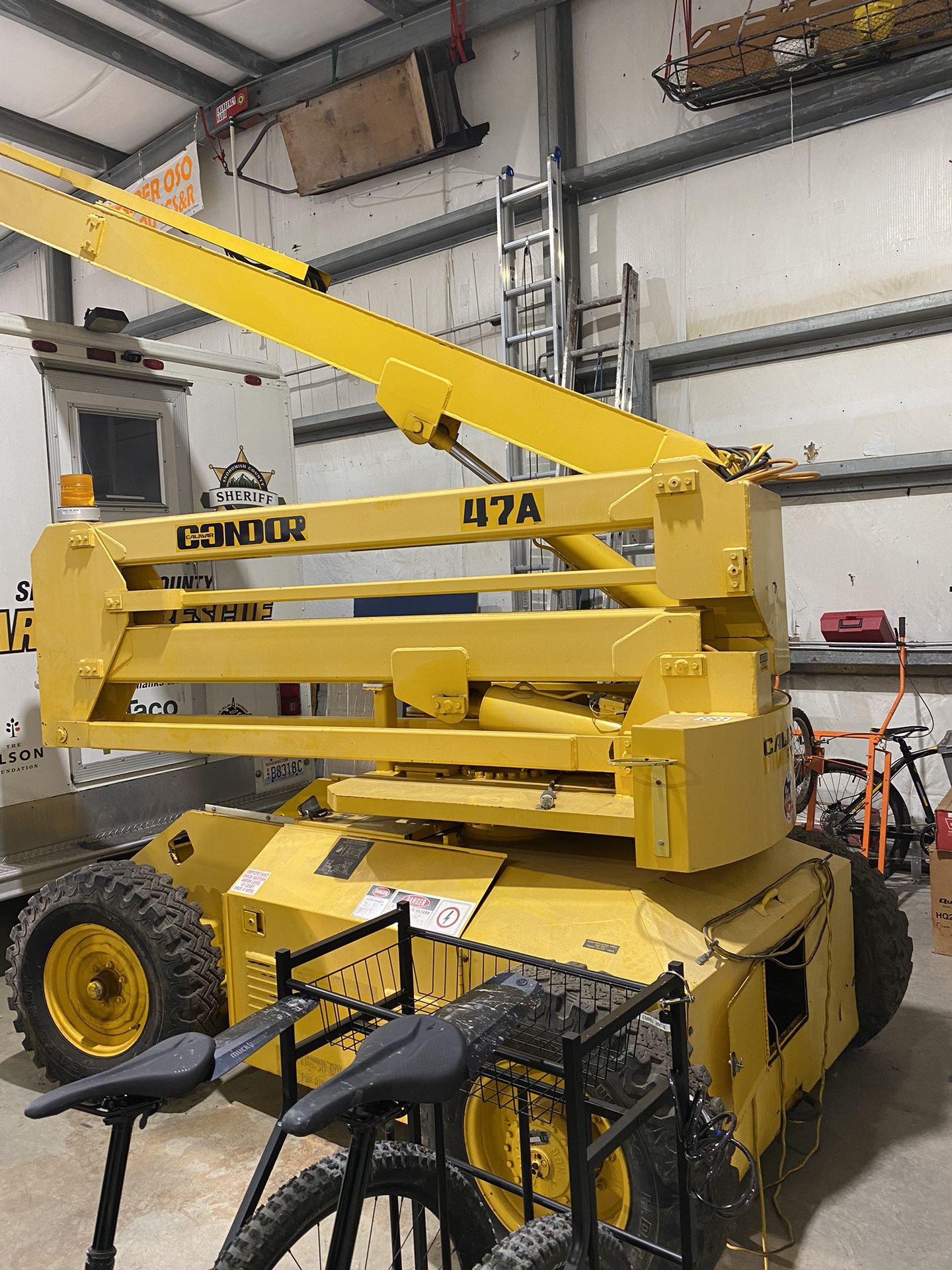 Calavar Condor 47A Z Boom Manlift