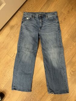 American Eagle Straight Leg Jeans