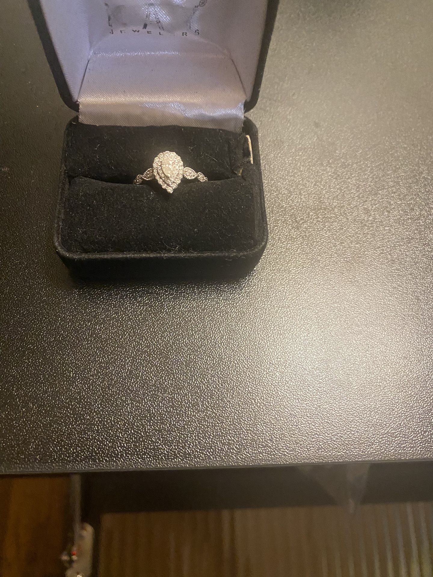 14 Kt White Gold Diamond Wedding Ring.