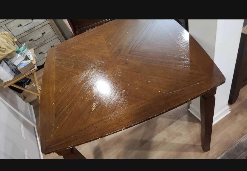 Bar Table