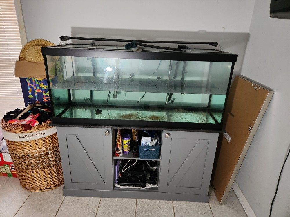 75 Gallon Fish Tank W/ Stand