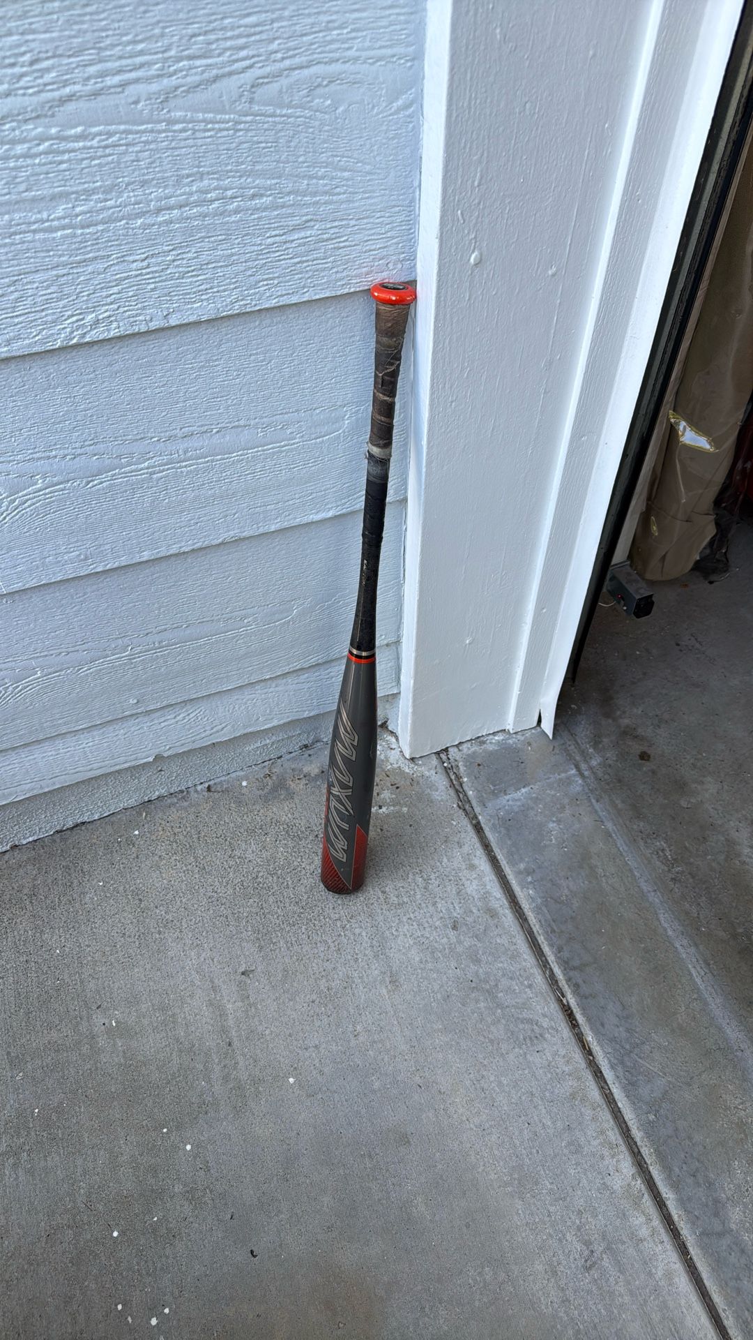 Easton BBCOR Maxum 33inch