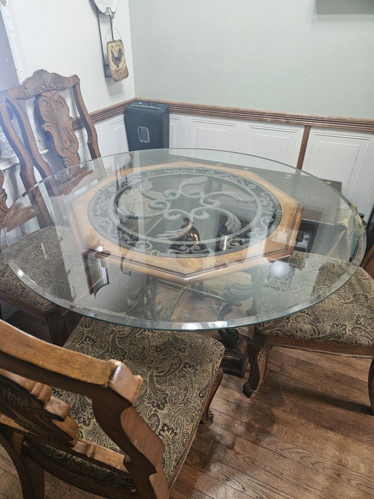 Round Glass Top Kitchen Table