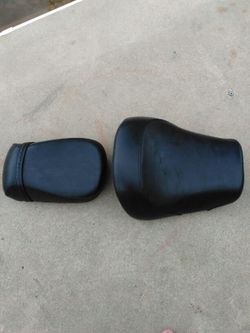 Motorcycle seat