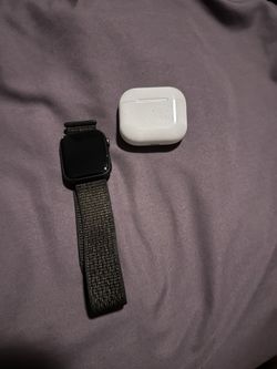 READ DESCRIPTION Apple Watch SE 2and Airpods (3rd generation)