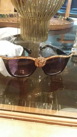 Medusa sunglasses