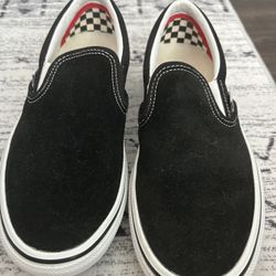 Black Slip On Vans 